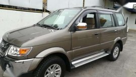 Isuzu Crosswind Sportivo 2010 model good for sale