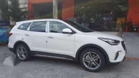 2018 Hyundai Grand Santa Fe ( MAXCRUZ ) for sale 