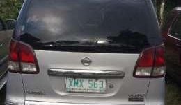 RUSH SALE! Nissan Serena QRVR 2004 Model