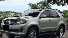 2013 toyota fortuner G 1st own cebu plate very fresh D4d turbo diesel