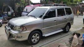 Toyota revo 2004