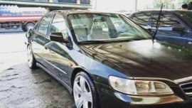 Honda accord 2000 MT