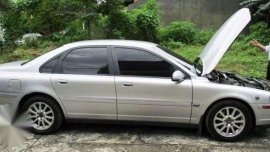 Car s 80 2.8