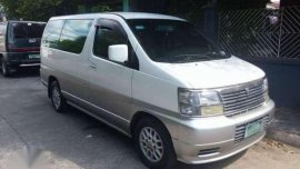 Nissan el grand suv van