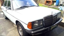 Mercedes Benz W-123 200 MT 1985 White 