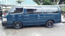 Toyota Hiace Commuter 2001 MT Blue For Sale