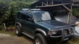 Isuzu Trooper Bighorn 4x4 MT Green For Sale