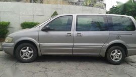 Chevrolet Heavy Venture 2001 AT Grey For Sale