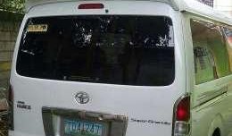 2012 toyota hiace supergrandia