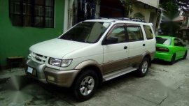 Isuzu Highlader Crosswind 2004 MT White 