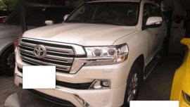 2017 Toyota Land Cruiser VXL Exclusive AT White 