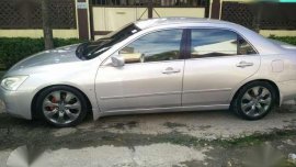 Honda Accord 2004 2.0 AT Silver For Sale