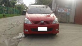 2011 Toyota Innova e at 2012 Toyota Fortuner V 4wd at