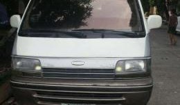 Toyota hi ace super custom limited