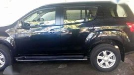 Isuzu mu-X 4x2 ls-a mt