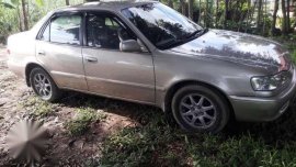 Toyota corolla 2000 model