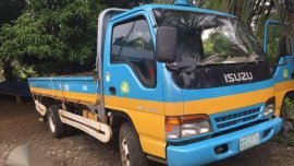 Isuzu elf NPR 4HF1