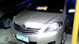 Toyota Vios 2010 sedan silver for sale 