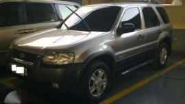 2003 Ford Escape 4 x 4 4WD XLT MT alt to crv tucson vitara forester