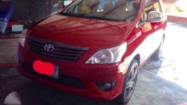 Toyota Innova 2012 Manual with Grab CPC ready to use.