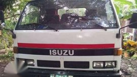 Isuzu elf dropside NPR