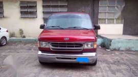 FORD E150 chateau