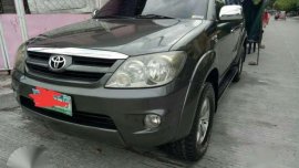 Toyota Fortuner G 2006 AT Gray For Sale