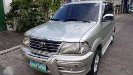 Toyota Revo VX200 very fresh