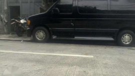 Ford artista van E-150