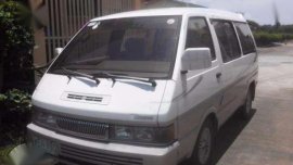 Nissan Vanette Grand Coach 1999 MT White 