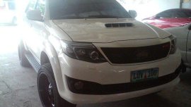 Toyota Fortuner 2012 V A/T