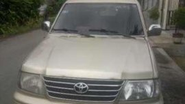 Toyota Revo VX200 2006 AT Golden For Sale