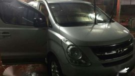 2009 Hyundai Starex VGT CRDi AT Silver 