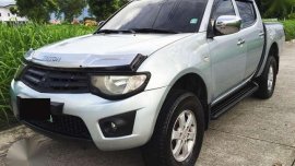2011 Mitsubishi Strada GLX-V 2.5 DI-D Automatic
