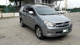 Toyota Innova 2008 grey van for sale 