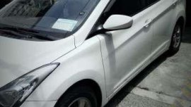 Hyundai Elantra 2012