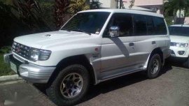 Mitsubishi Pajero Fieldmaster 2001 AT White 