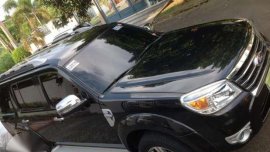 Ford Everest 2012 MT Black SUV For Sale