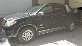 2005 Toyota Hilux G