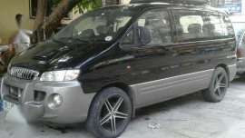 Hyundai Starex Club 2003 AT Black For Sale