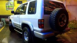 Isuzu Trooper Bighorn 4x4 AT White For Sale