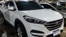 New Hyundai Tucson 2016 vs crv ecosport sportage fortuner Montero mux