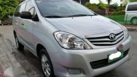 2012 Toyota Innova 2.5E AT Silver For Sale