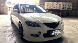 Mazda 3 mdl 2010 for sale