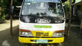 Isuzu Elf model 2010