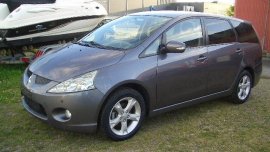 FOR SALE: Mitsubishi Grandis 2009