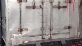 Elf giga 4 wheeler local 4hf1 total wrecked part out isuzu