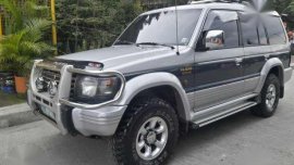 For Sale-Manual Pajero 4x4-safari-vitara-fx-revo-adventure-trooper-CRV