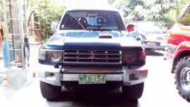 2000s Mitsubishi Pajero Fieldmaster 4x4