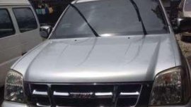 Isuzu D-max model 2005